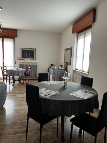 R&B Emilia Bed & Breakfast Cadeo Exterior photo